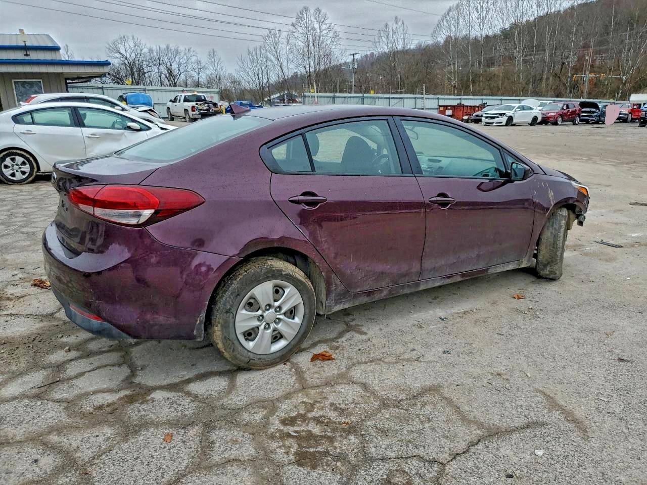 2018 KIA FORTE LX photo 5