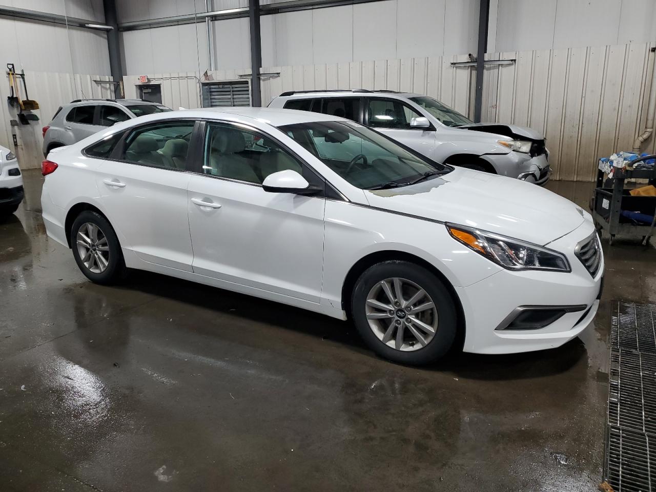 2016 HYUNDAI SONATA SE photo 7