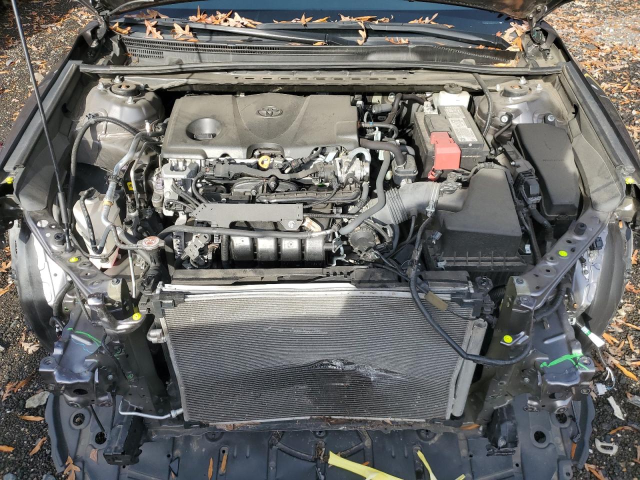 2021 TOYOTA CAMRY SE photo 21