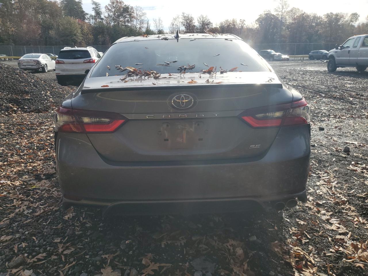 2021 TOYOTA CAMRY SE photo 11