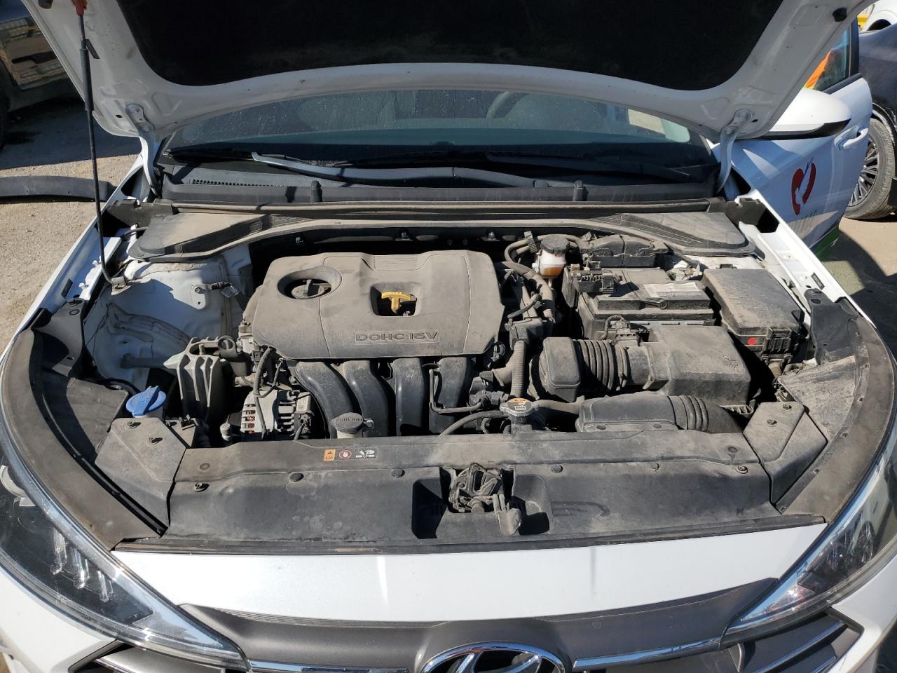 2020 HYUNDAI ELANTRA SEL photo 21