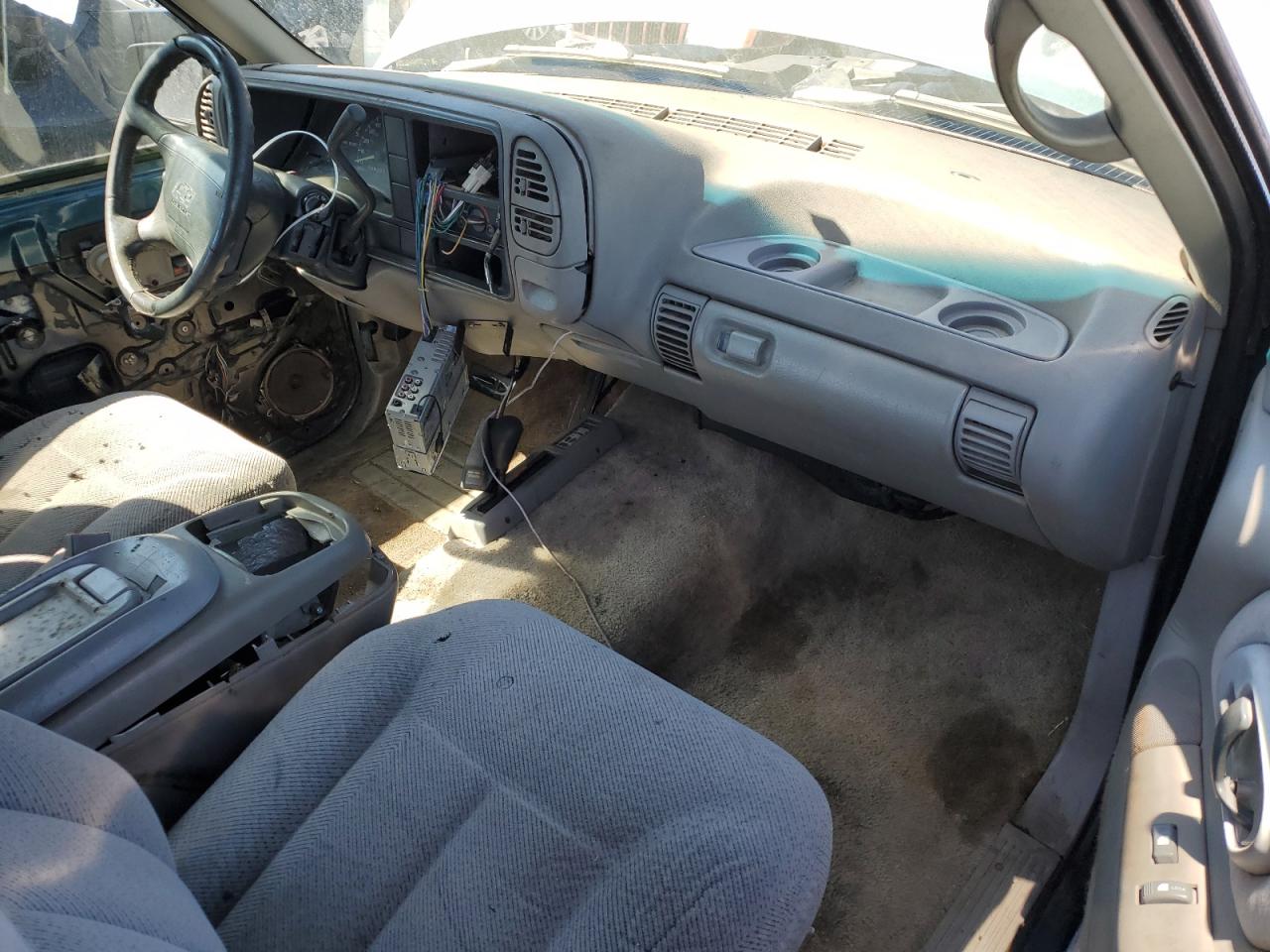 1995 CHEVROLET TAHOE K1500 photo 8