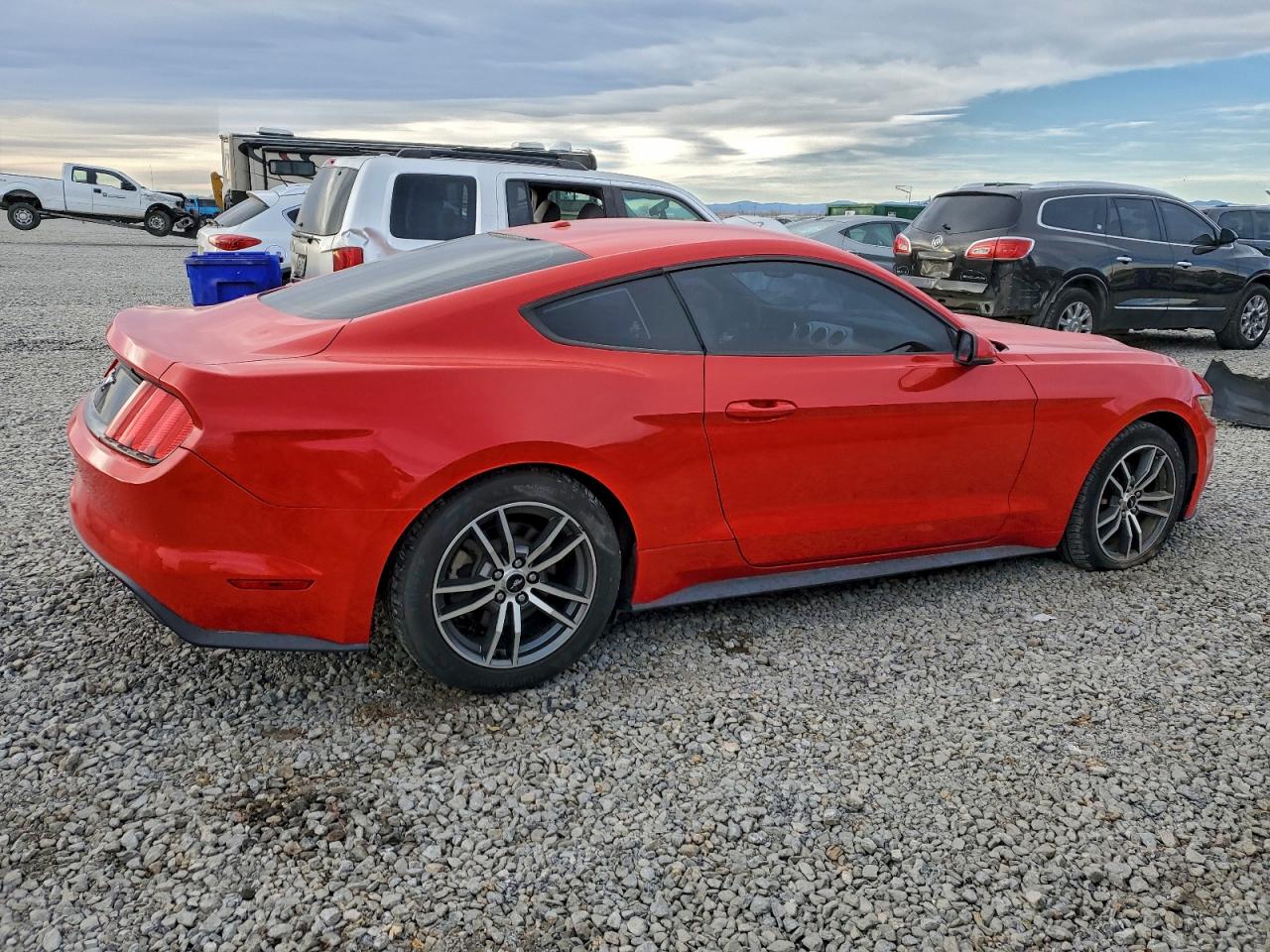 2015 FORD MUSTANG photo 5