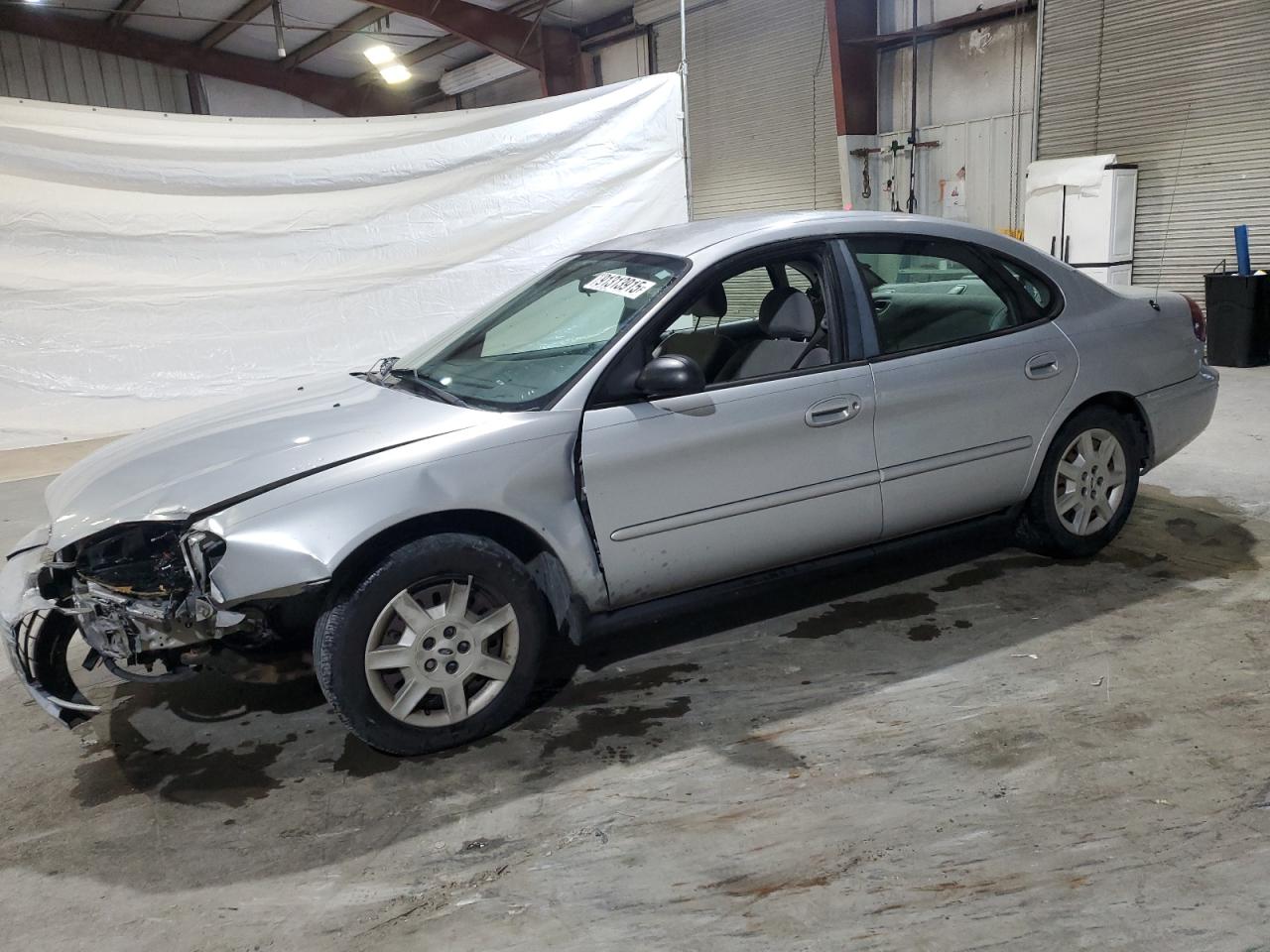 2006 FORD TAURUS