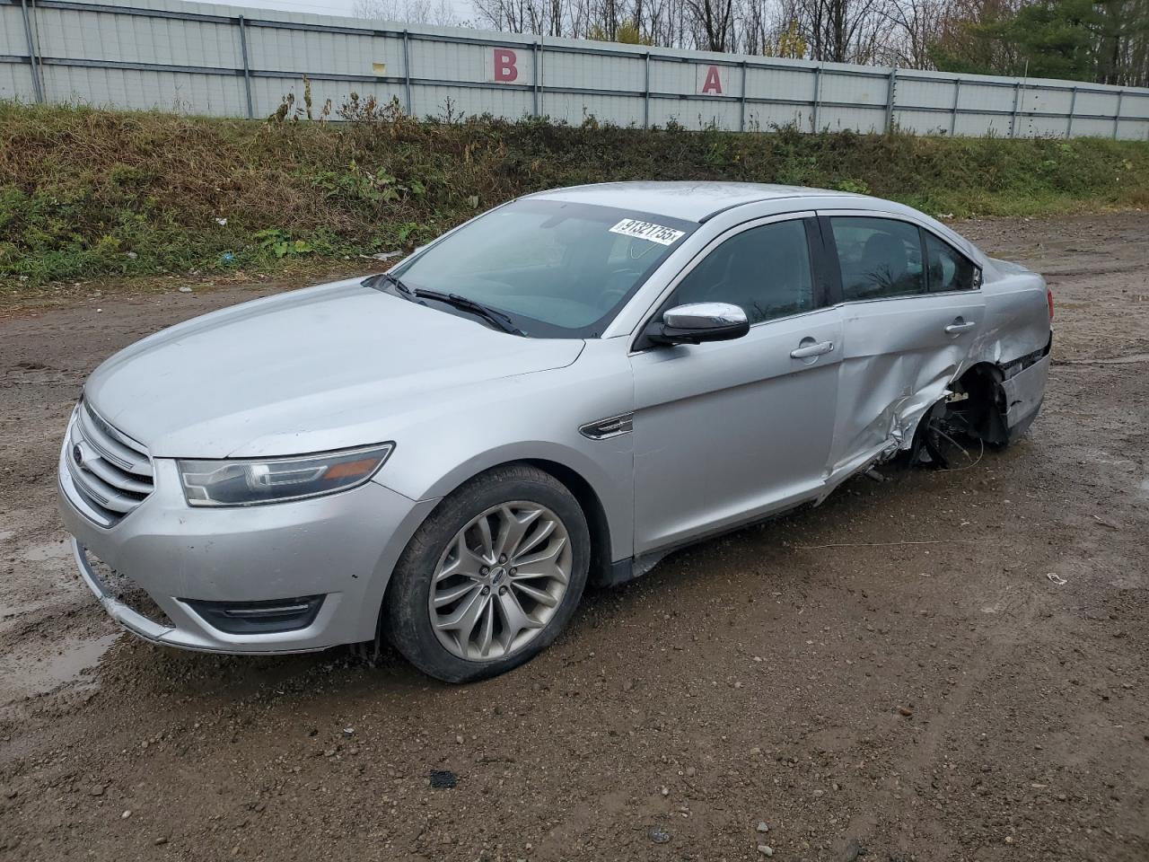 2016 FORD TAURUS