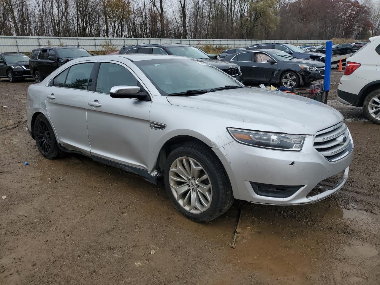 2016 FORD TAURUS LIMITED photo 10