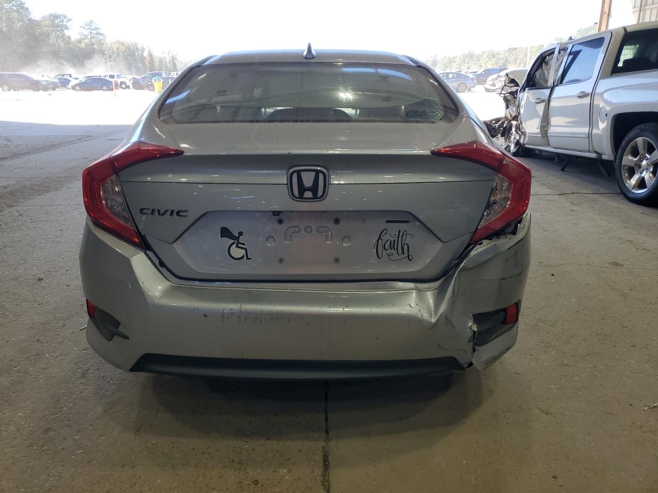 2017 HONDA CIVIC EX photo 11