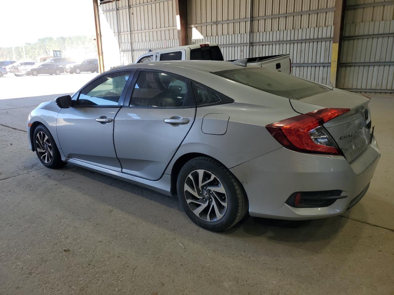 2017 HONDA CIVIC EX photo 3