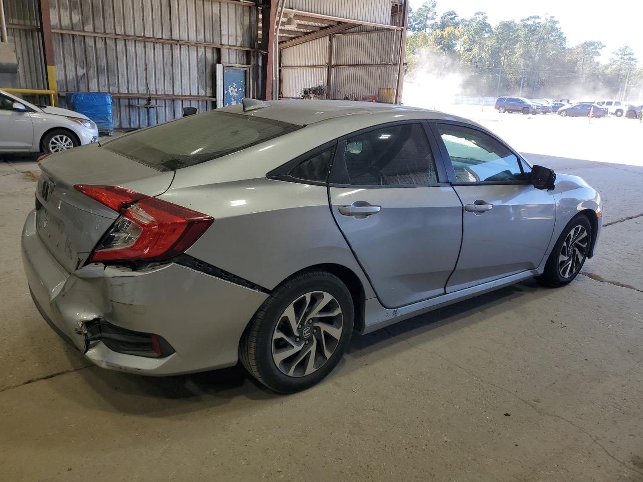 2017 HONDA CIVIC EX photo 5