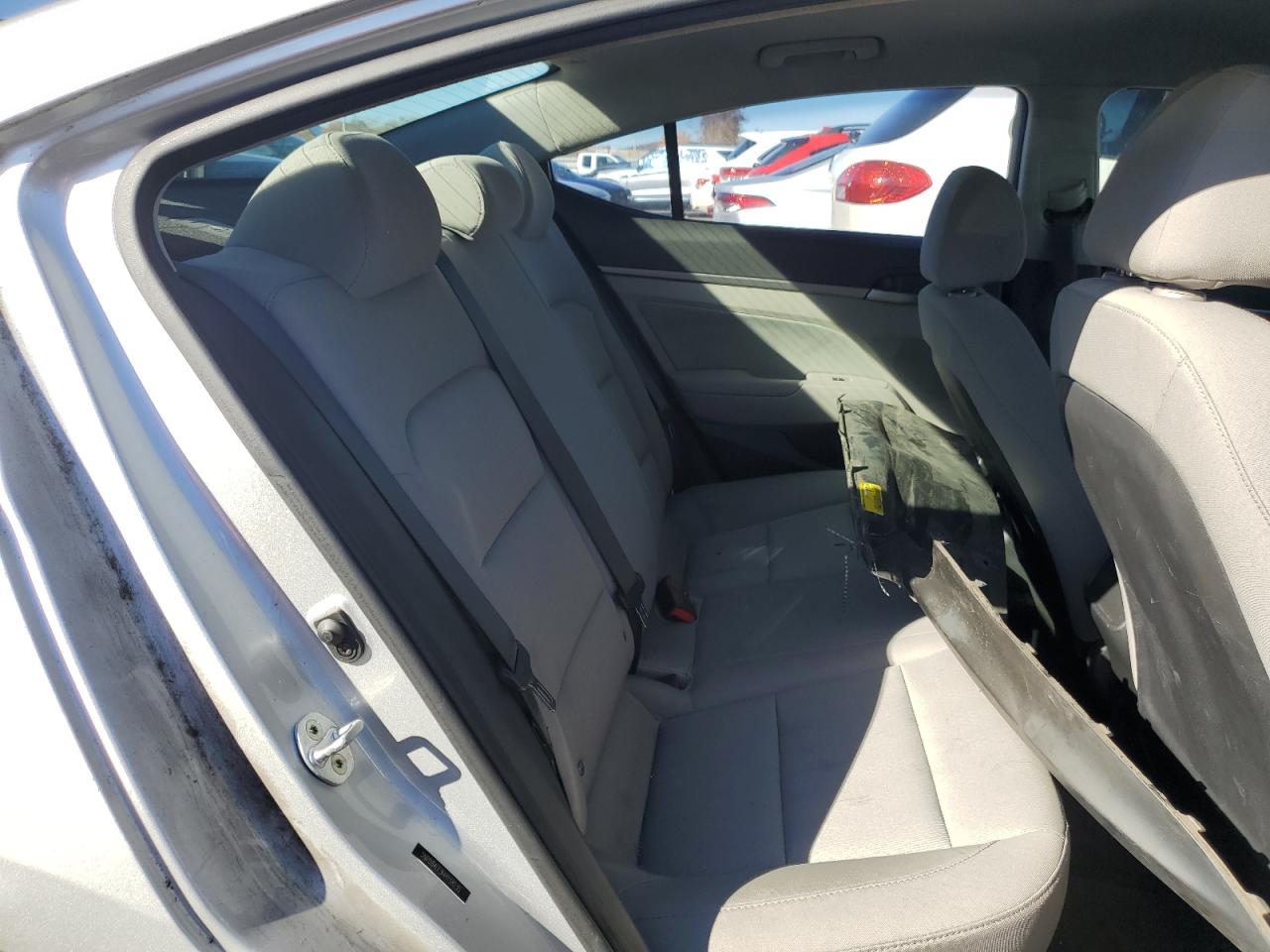 2017 HYUNDAI ELANTRA SE photo 19