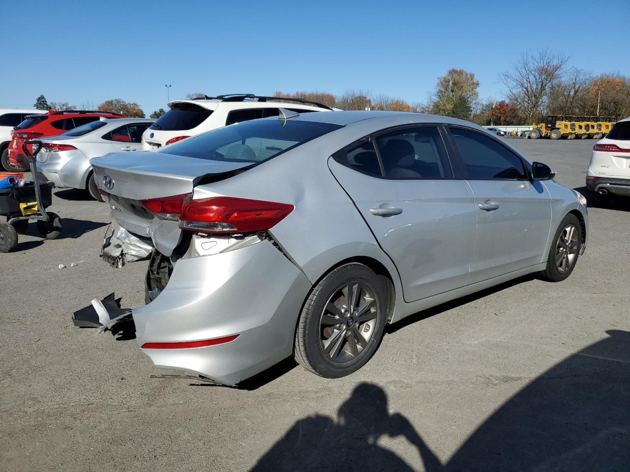 2017 HYUNDAI ELANTRA SE photo 5