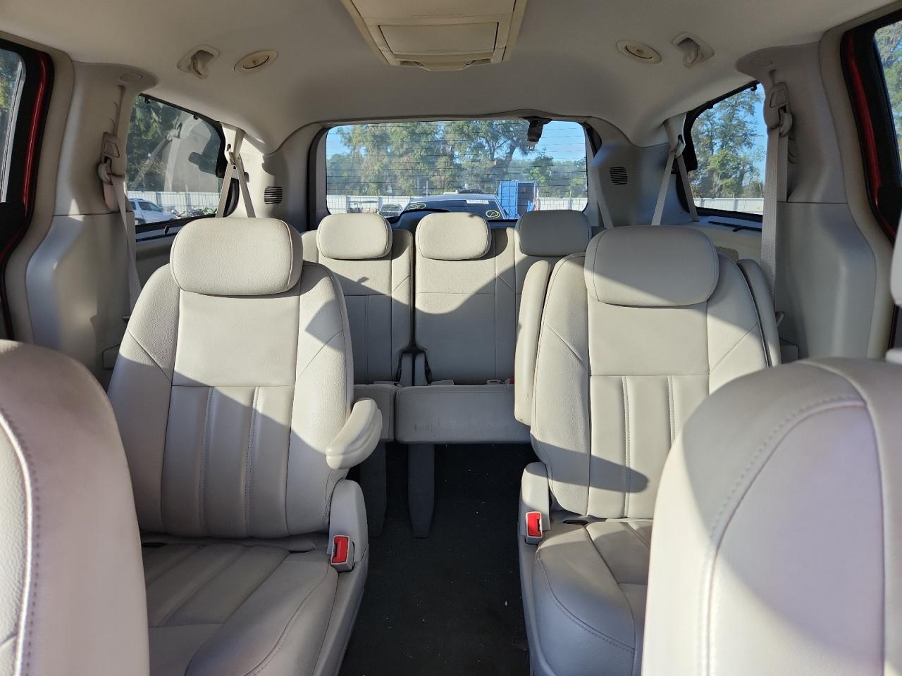 2008 CHRYSLER TOWN & COUNTRY TOURING photo 19