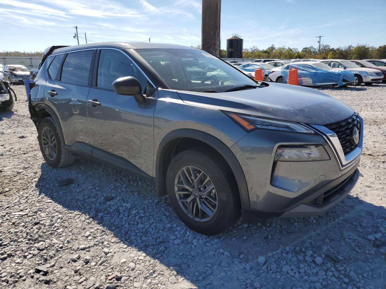 2023 NISSAN ROGUE S photo 4