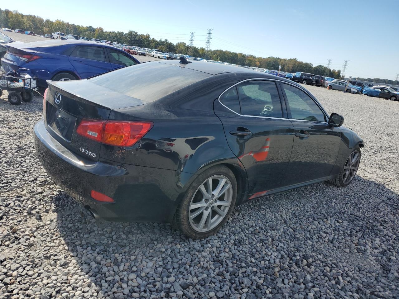 2007 LEXUS IS photo 3
