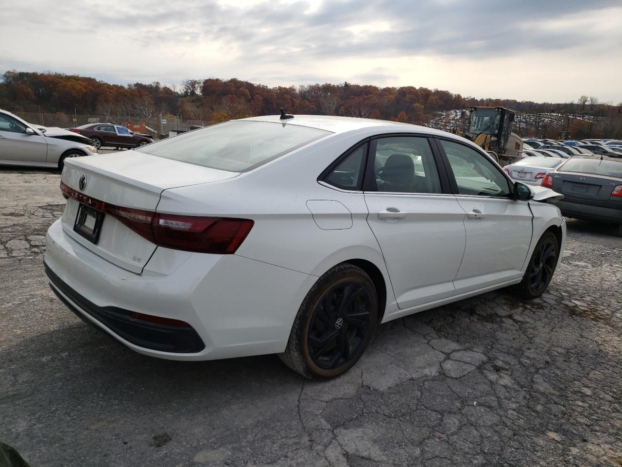 2025 VOLKSWAGEN JETTA SE photo 5