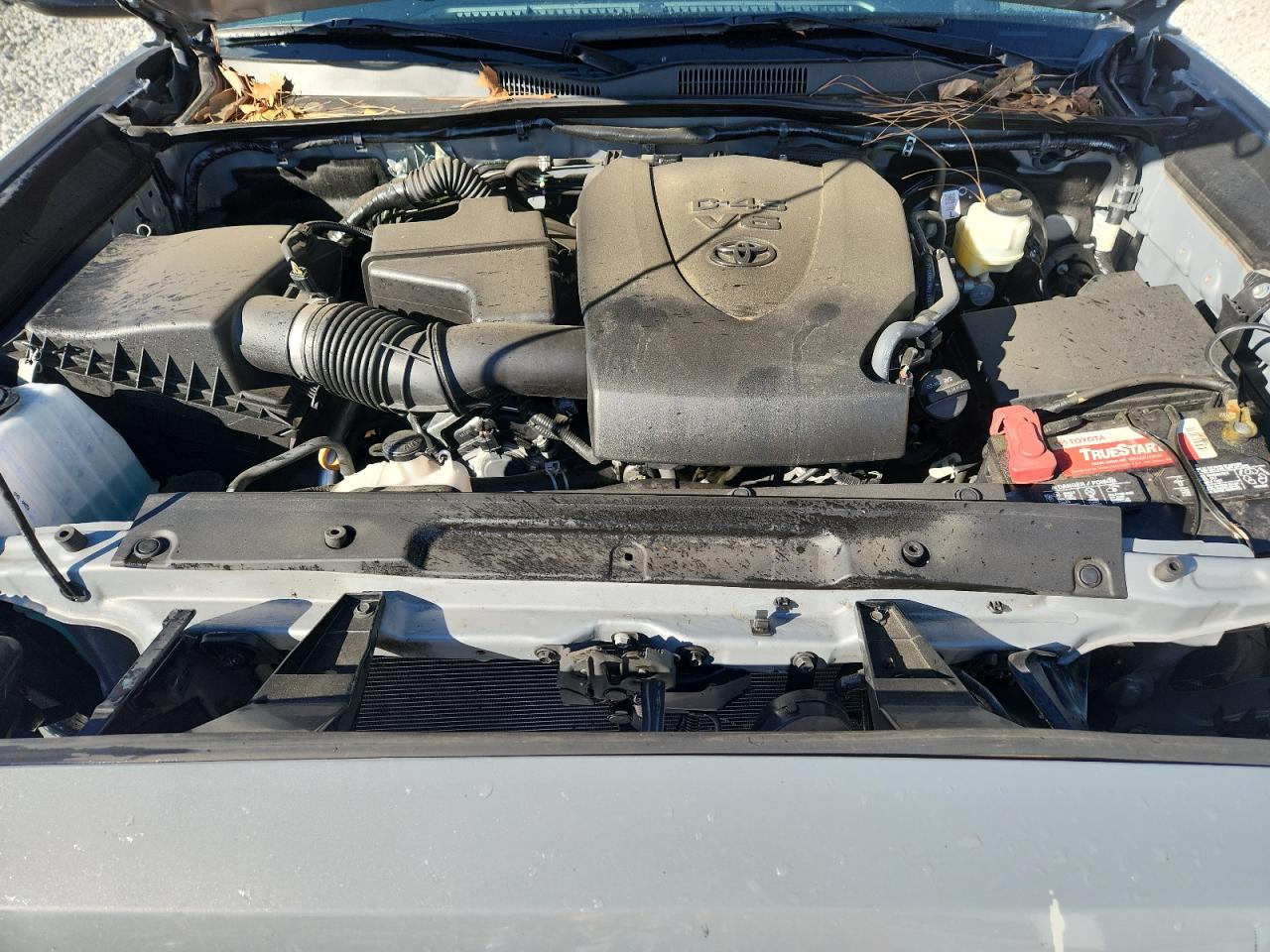 2021 TOYOTA TACOMA TRD SPORT photo 31