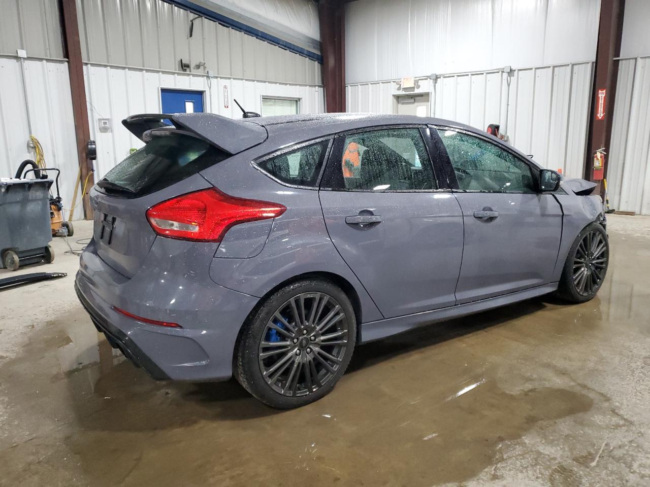 2017 FORD FOCUS RS photo 7