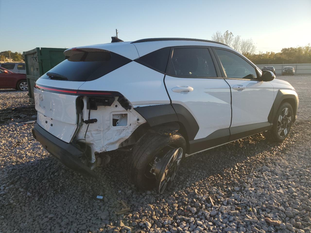 2024 HYUNDAI KONA SEL photo 3