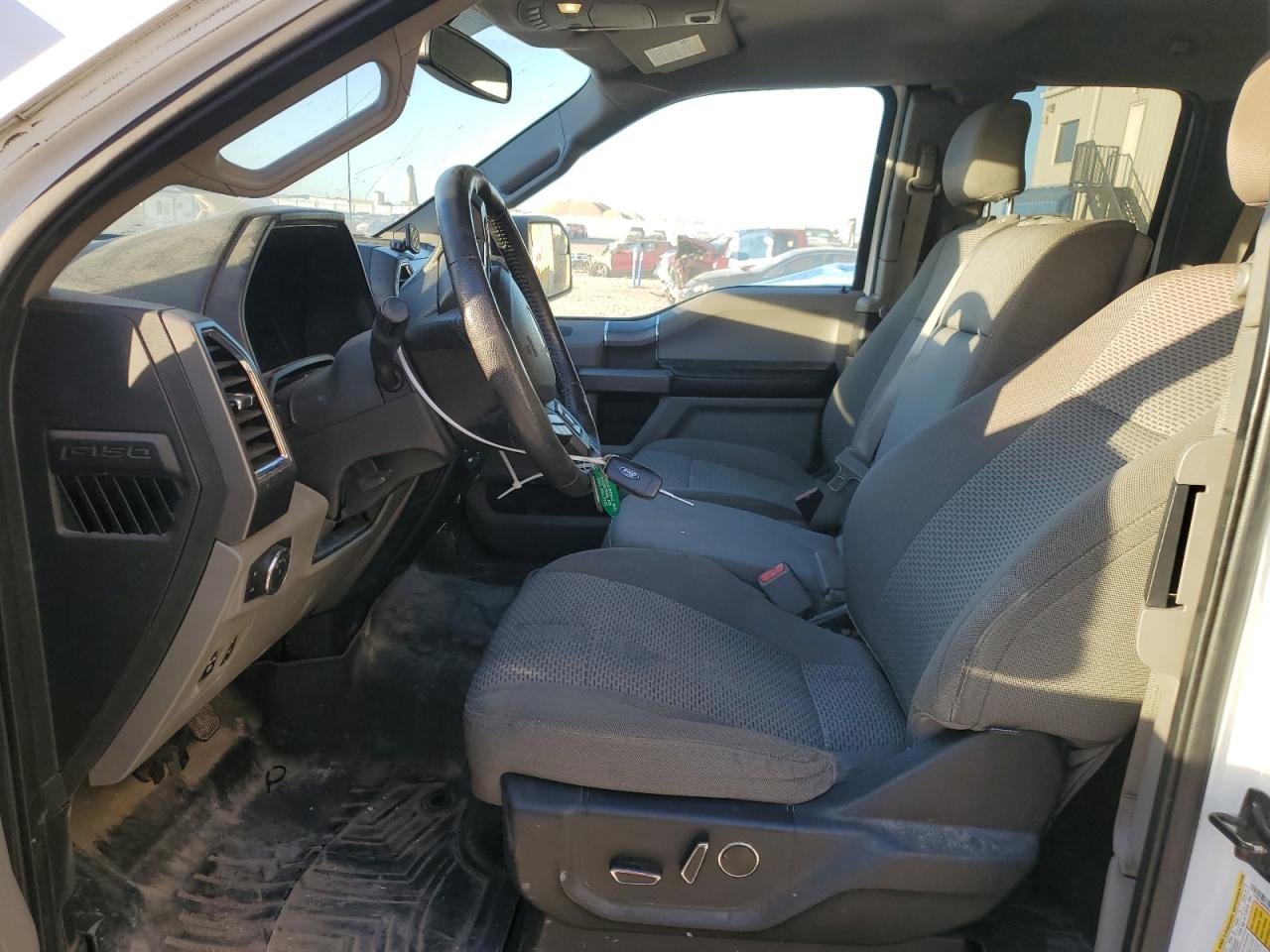 2015 FORD F150 SUPER CAB photo 19