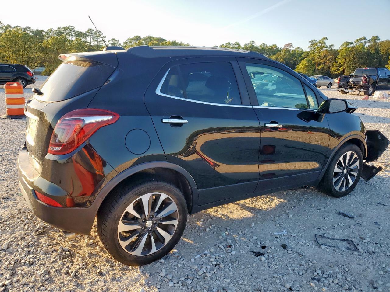 2019 BUICK ENCORE ESSENCE photo 5
