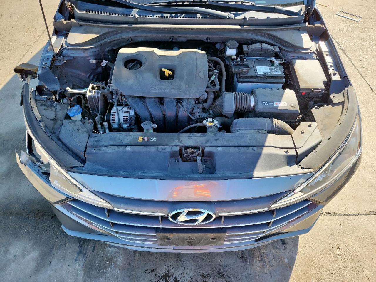 2019 HYUNDAI ELANTRA SEL photo 11