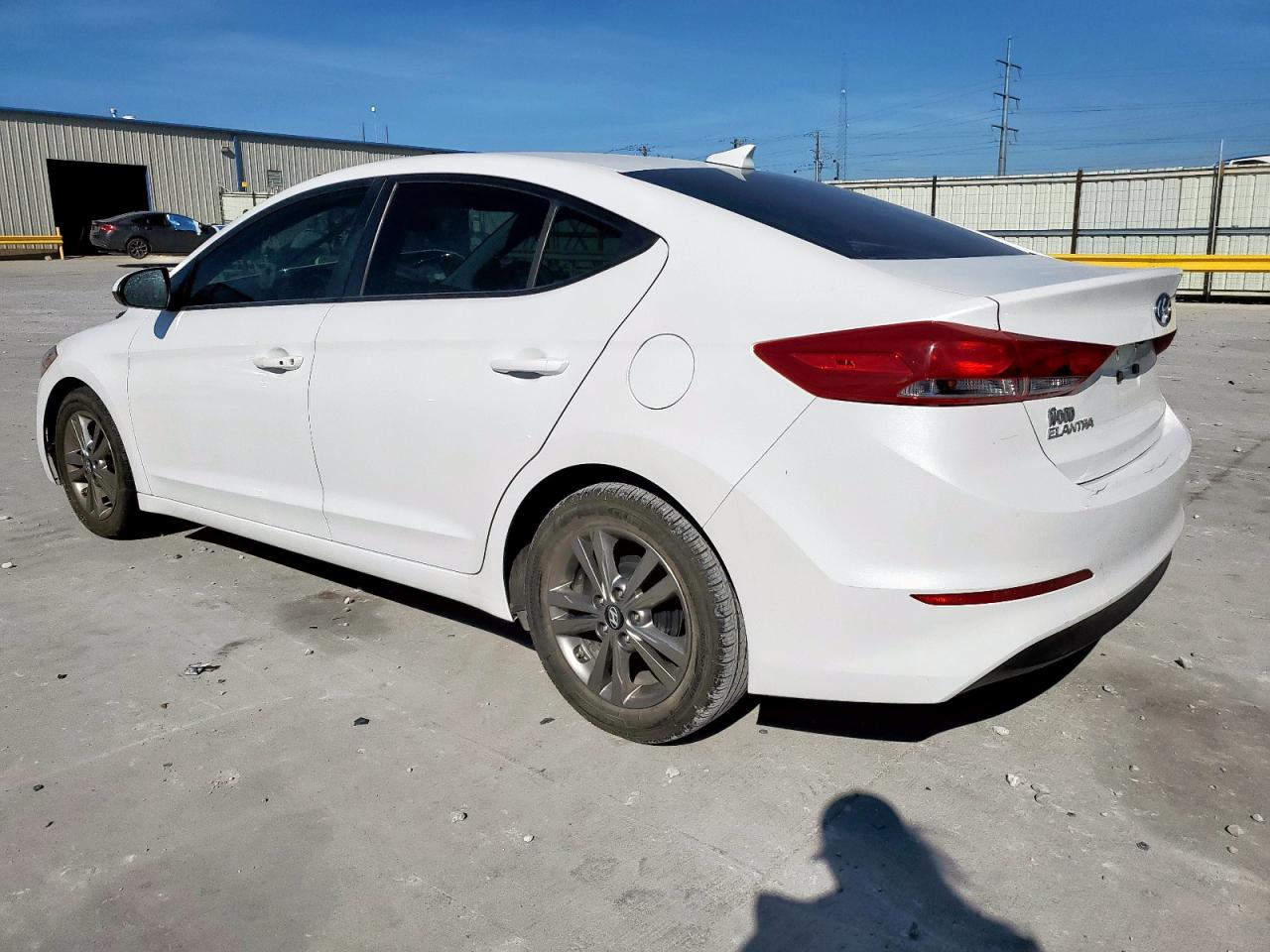 2017 HYUNDAI ELANTRA SE photo 3