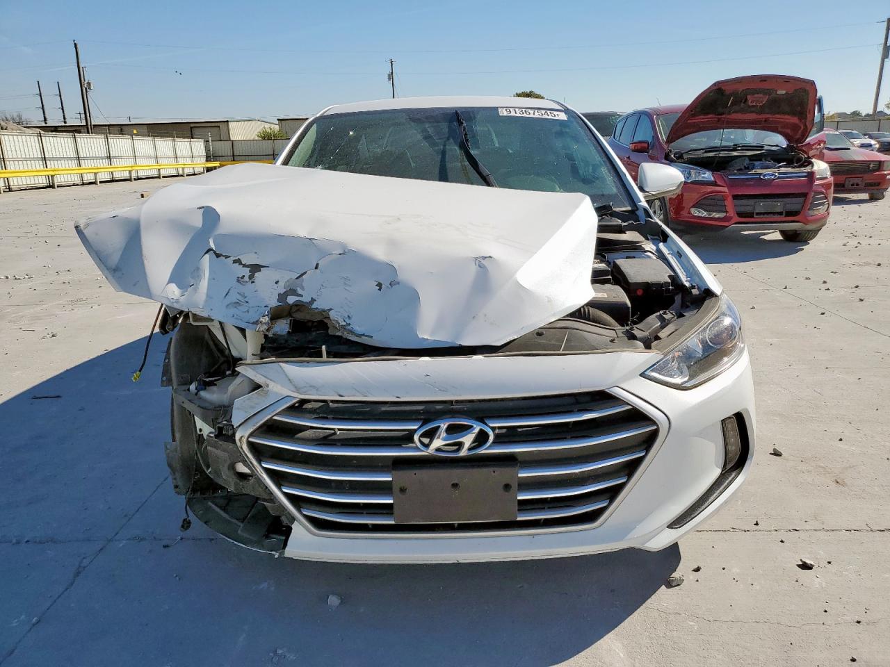 2017 HYUNDAI ELANTRA SE photo 9