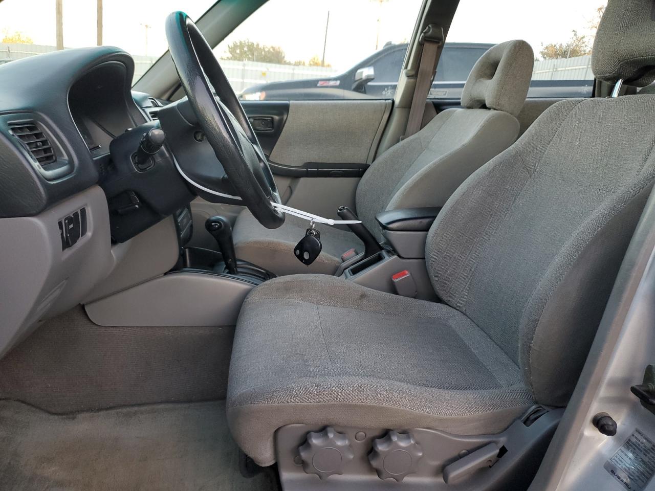 2002 SUBARU FORESTER L photo 7