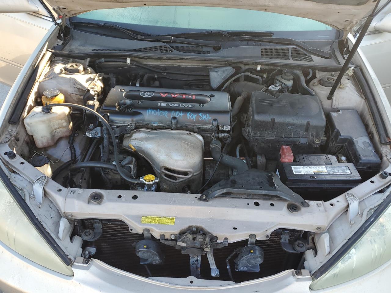 2002 TOYOTA CAMRY LE photo 11