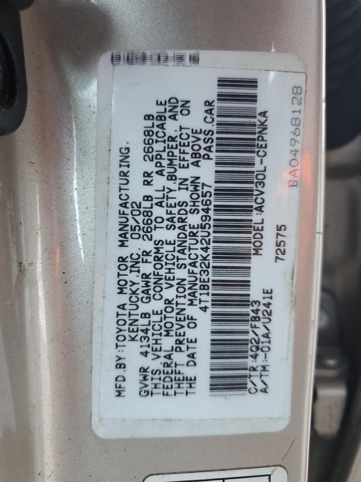 2002 TOYOTA CAMRY LE photo 12