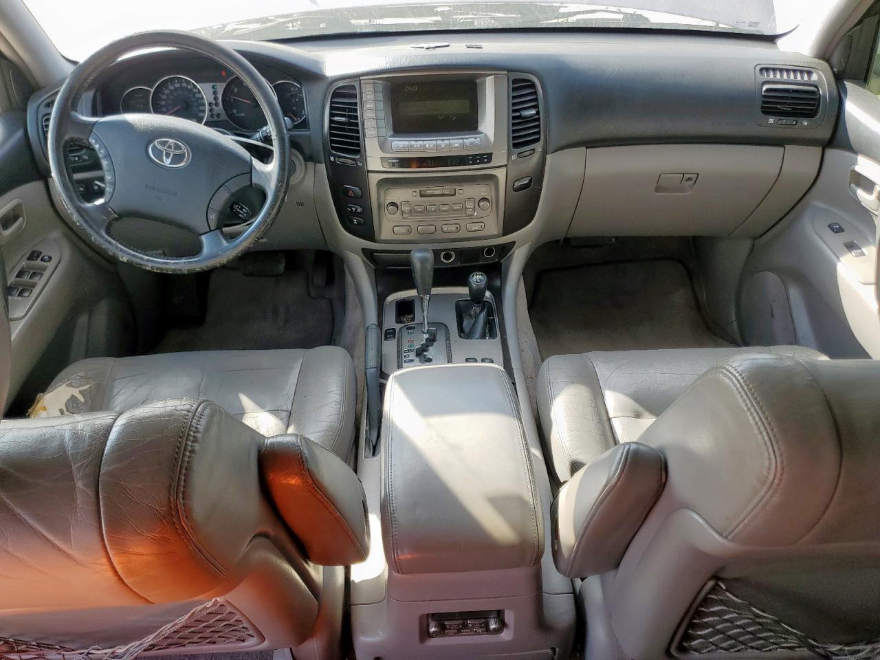 2003 TOYOTA LAND CRUISER photo 22