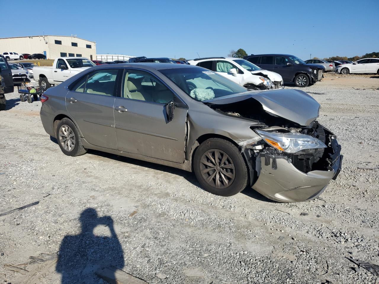 2016 TOYOTA CAMRY LE photo 7