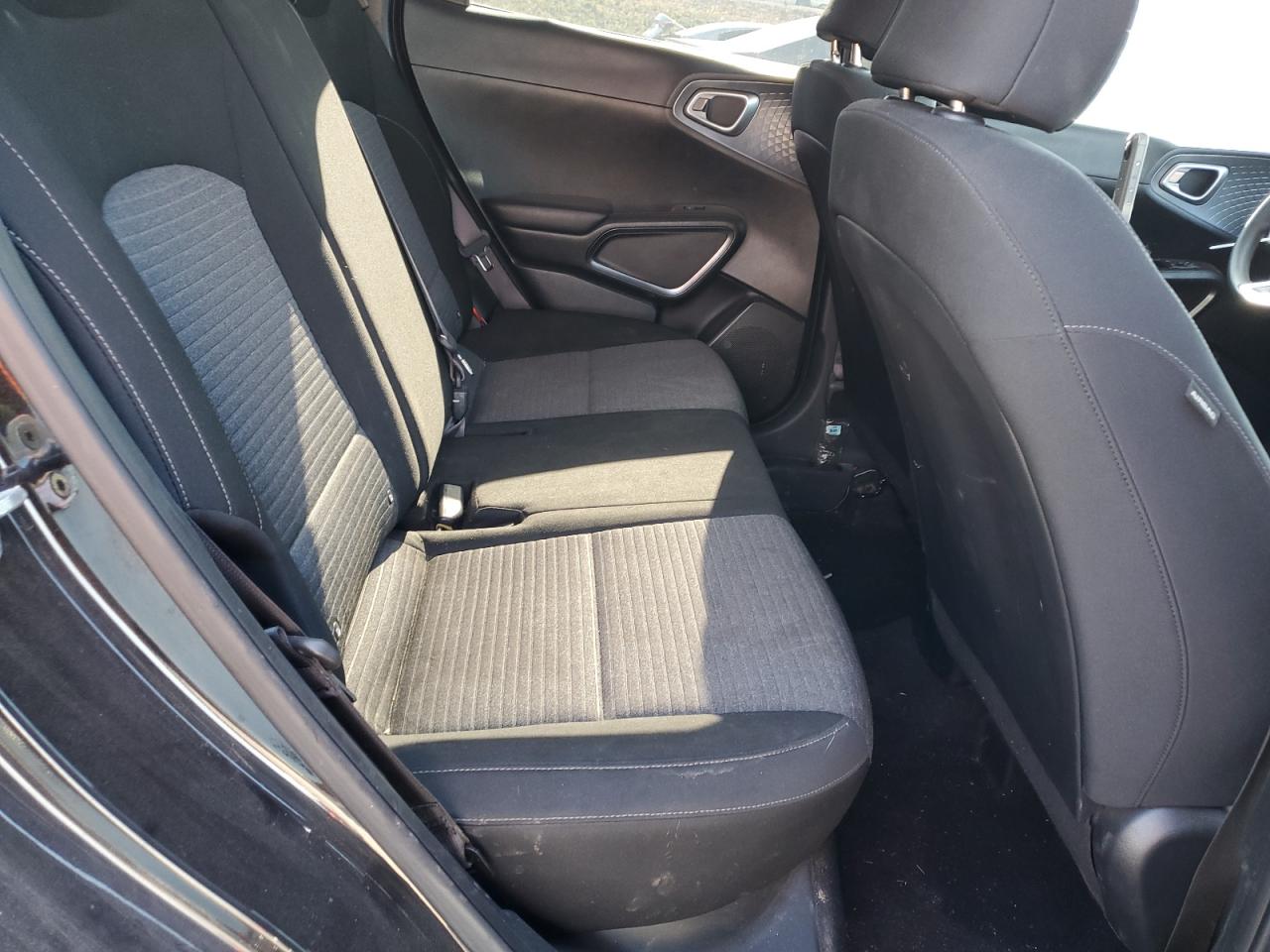 2021 KIA SOUL LX photo 10