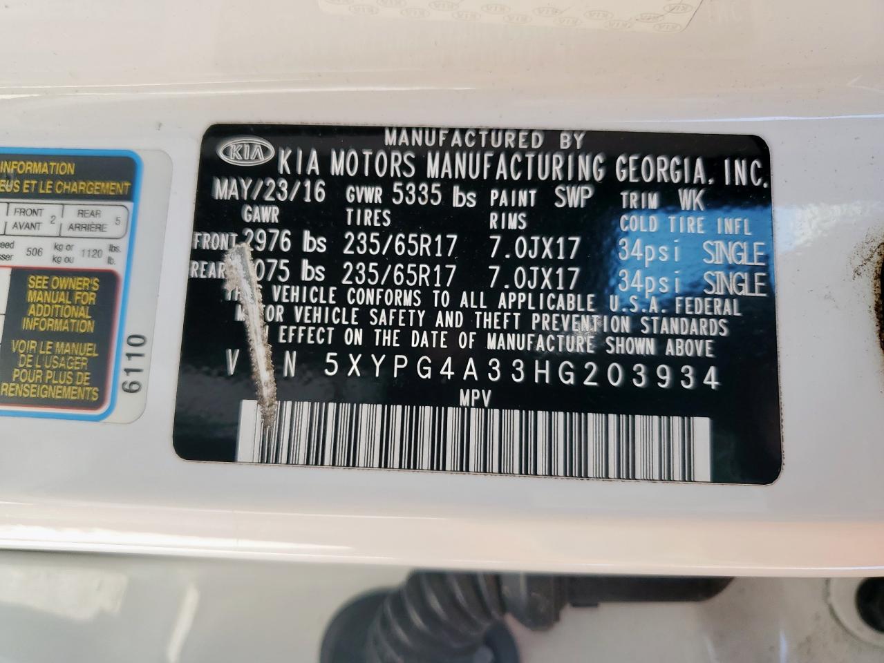 2017 KIA SORENTO LX photo 13