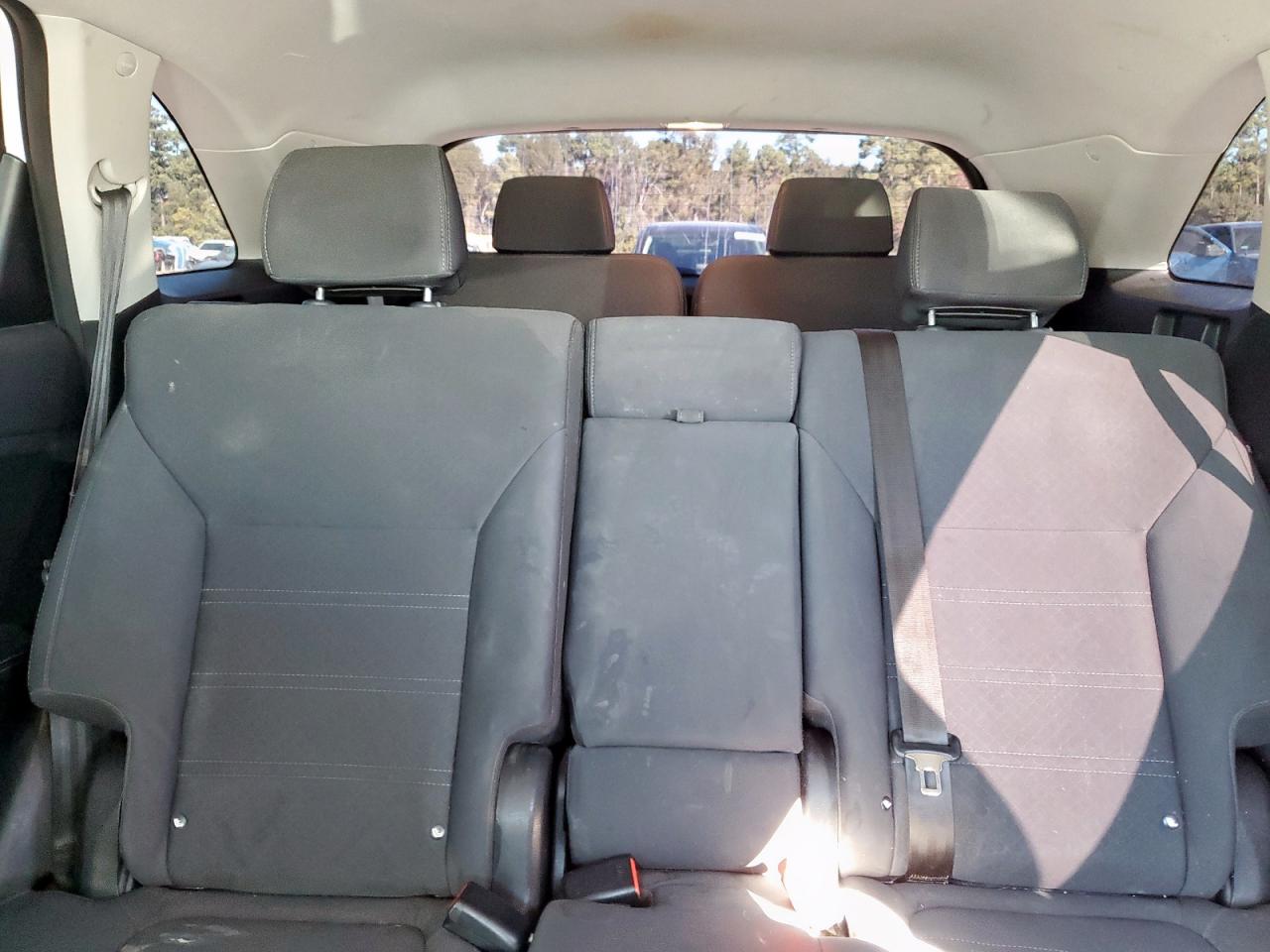 2017 KIA SORENTO LX photo 10