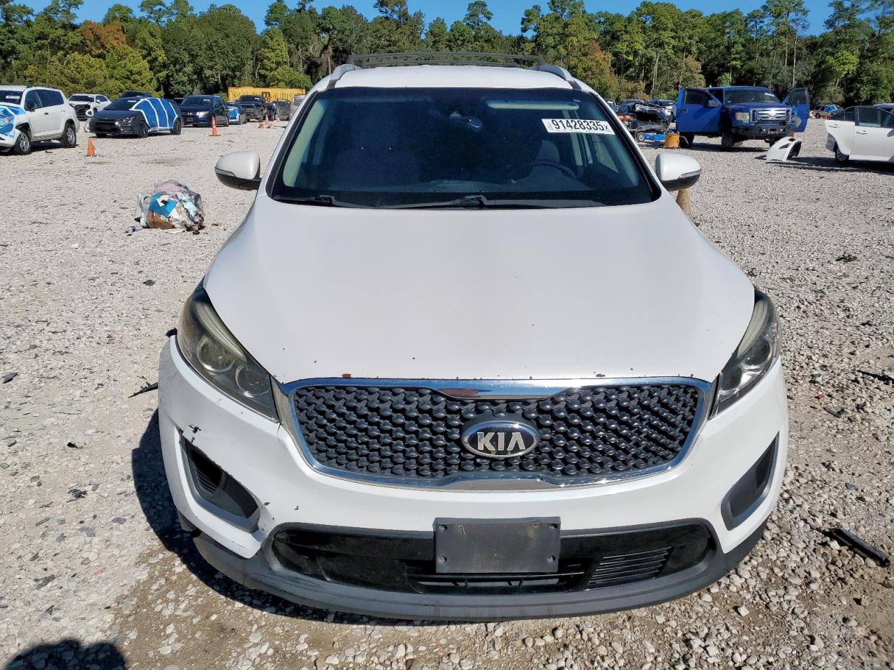 2017 KIA SORENTO LX photo 5