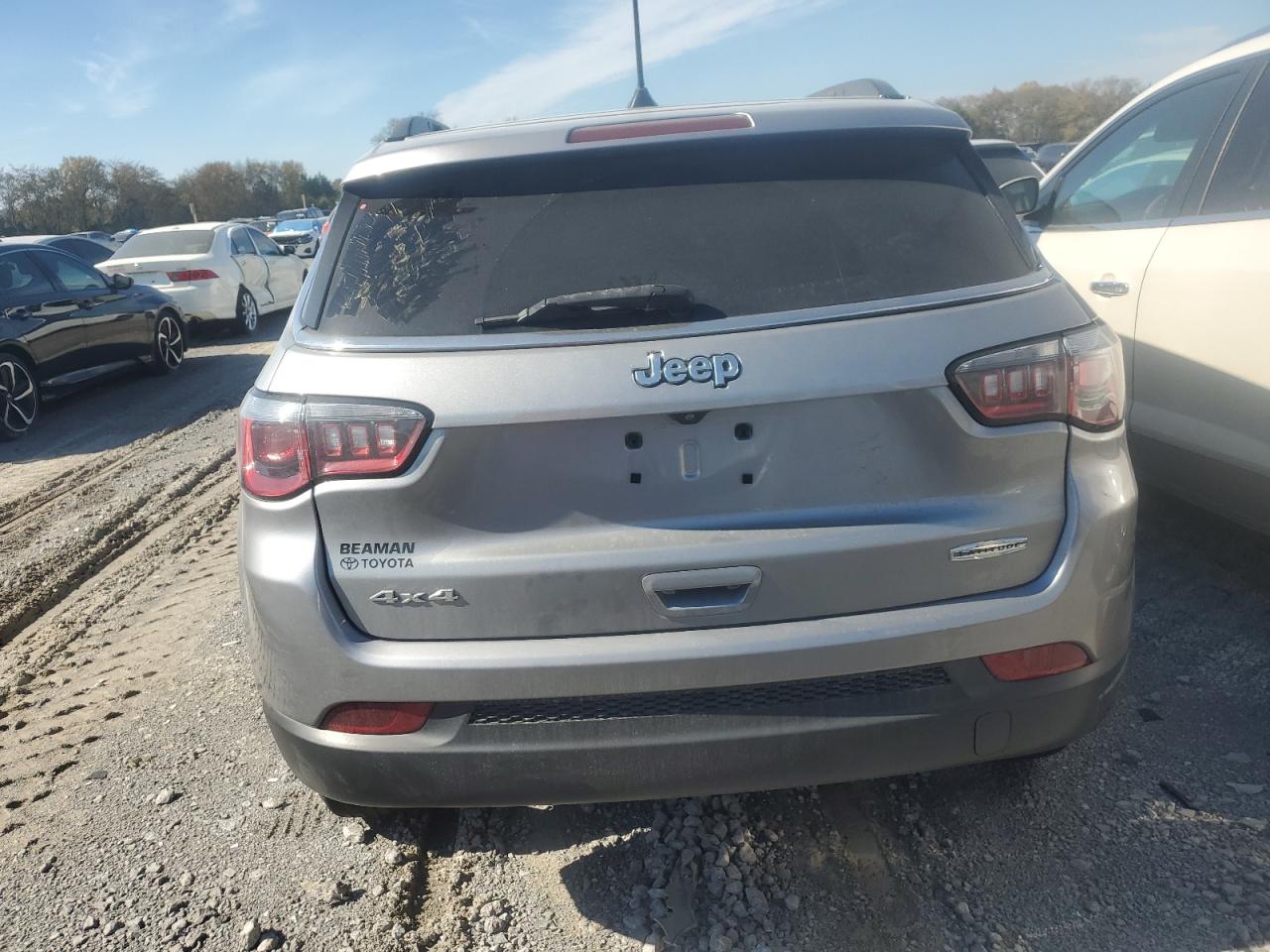 2019 JEEP COMPASS LATITUDE photo 6