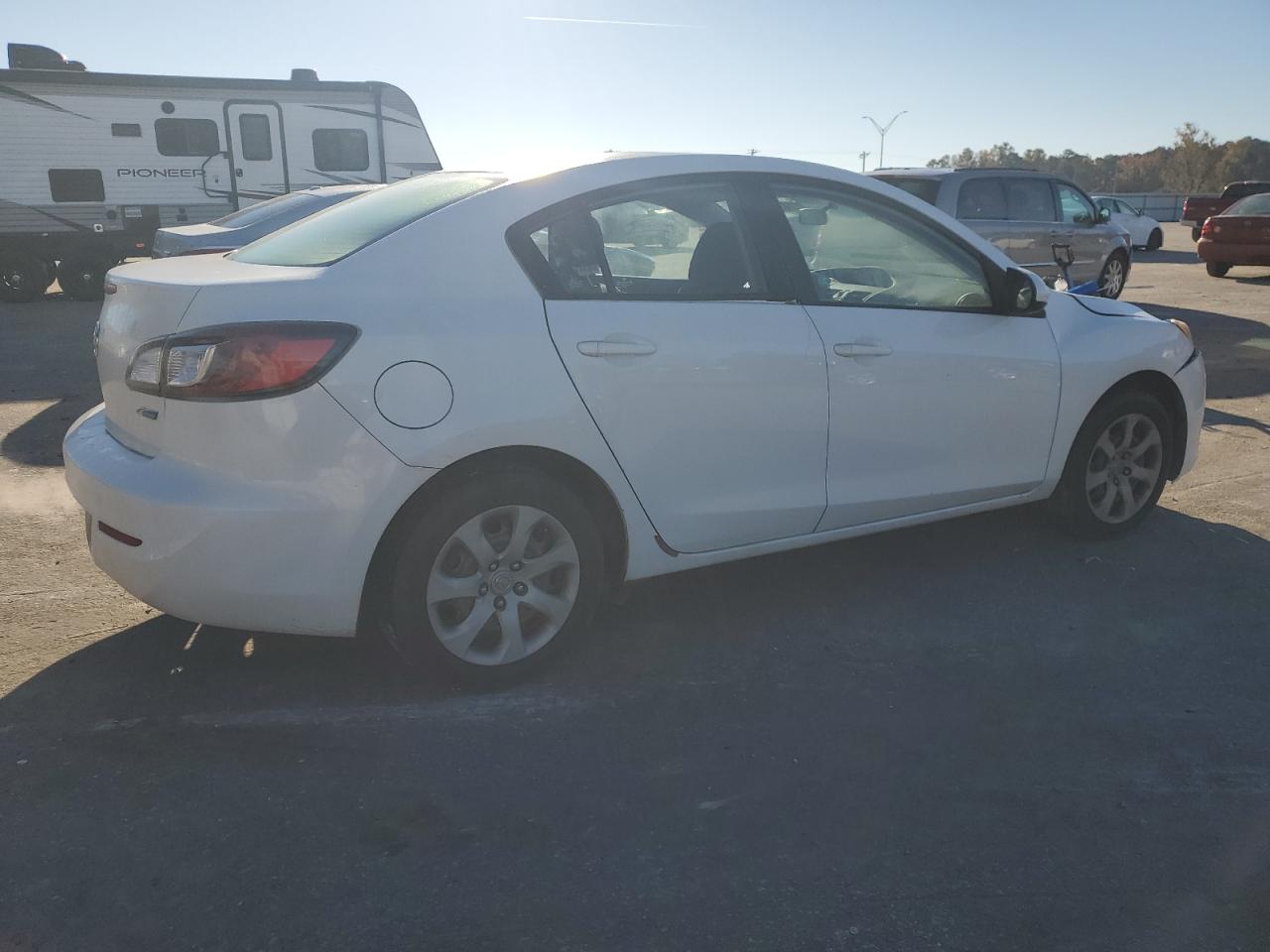 2013 MAZDA 3 I photo 3