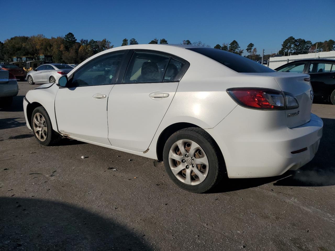2013 MAZDA 3 I photo 2