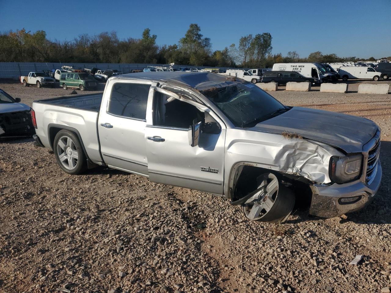 2017 GMC SIERRA C1500 SLT photo 7