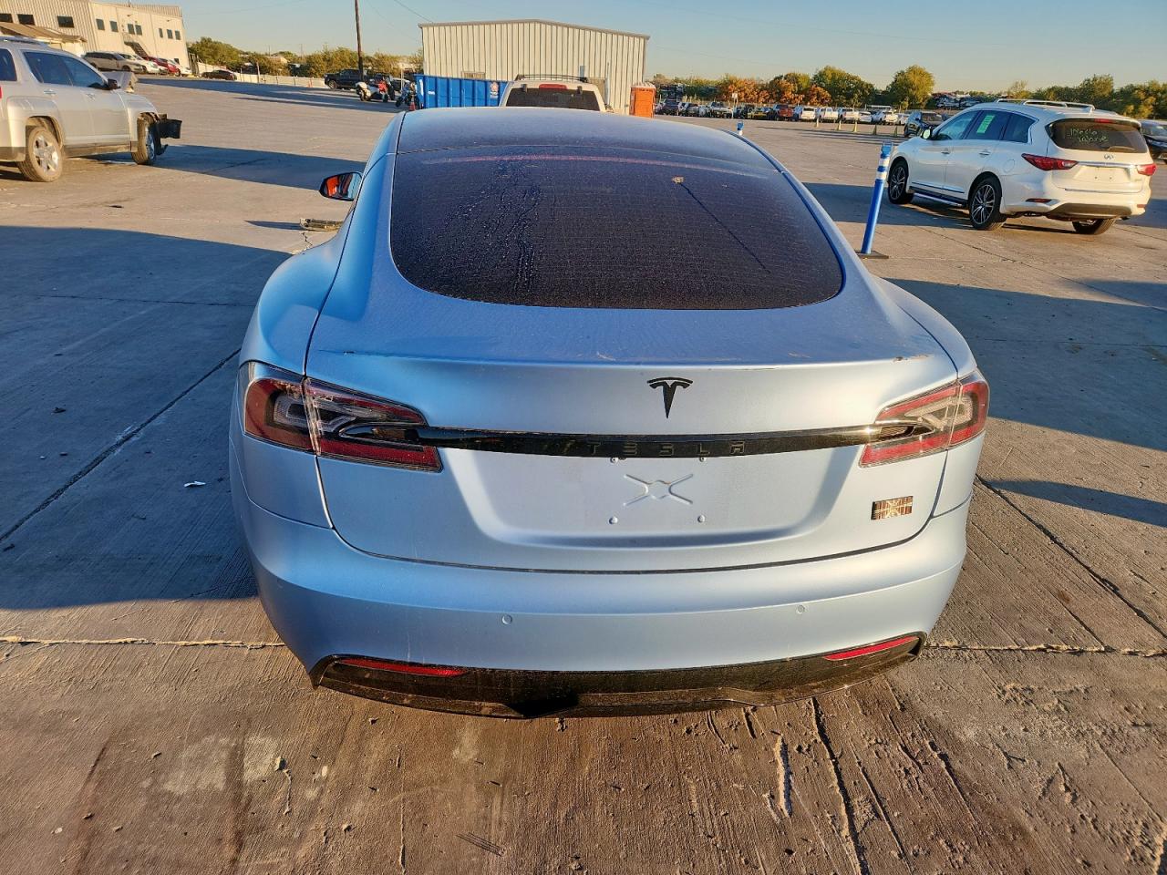 2022 TESLA MODEL S photo 11