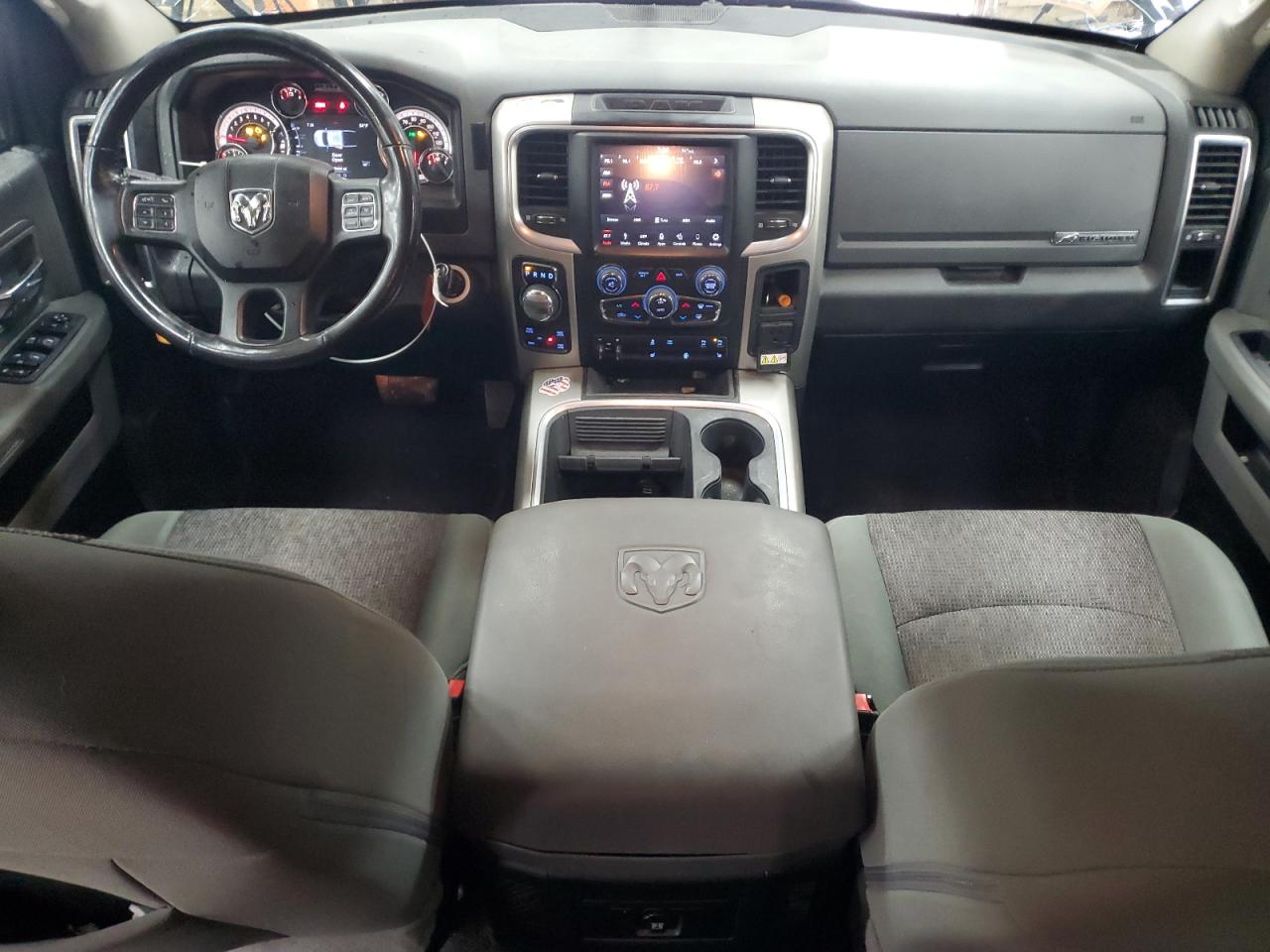 2018 RAM 1500 SLT photo 15