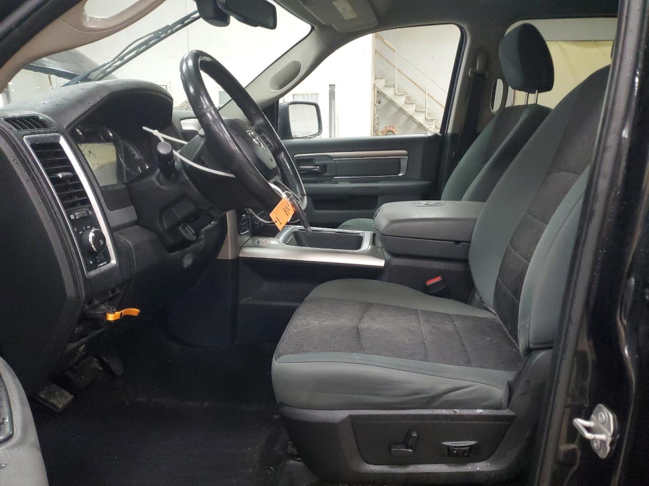 2018 RAM 1500 SLT photo 13