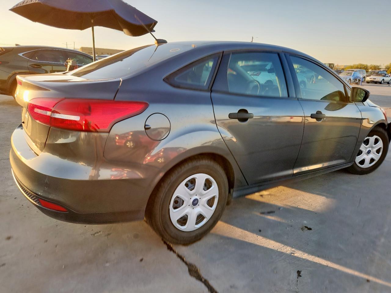 2017 FORD FOCUS S photo 3