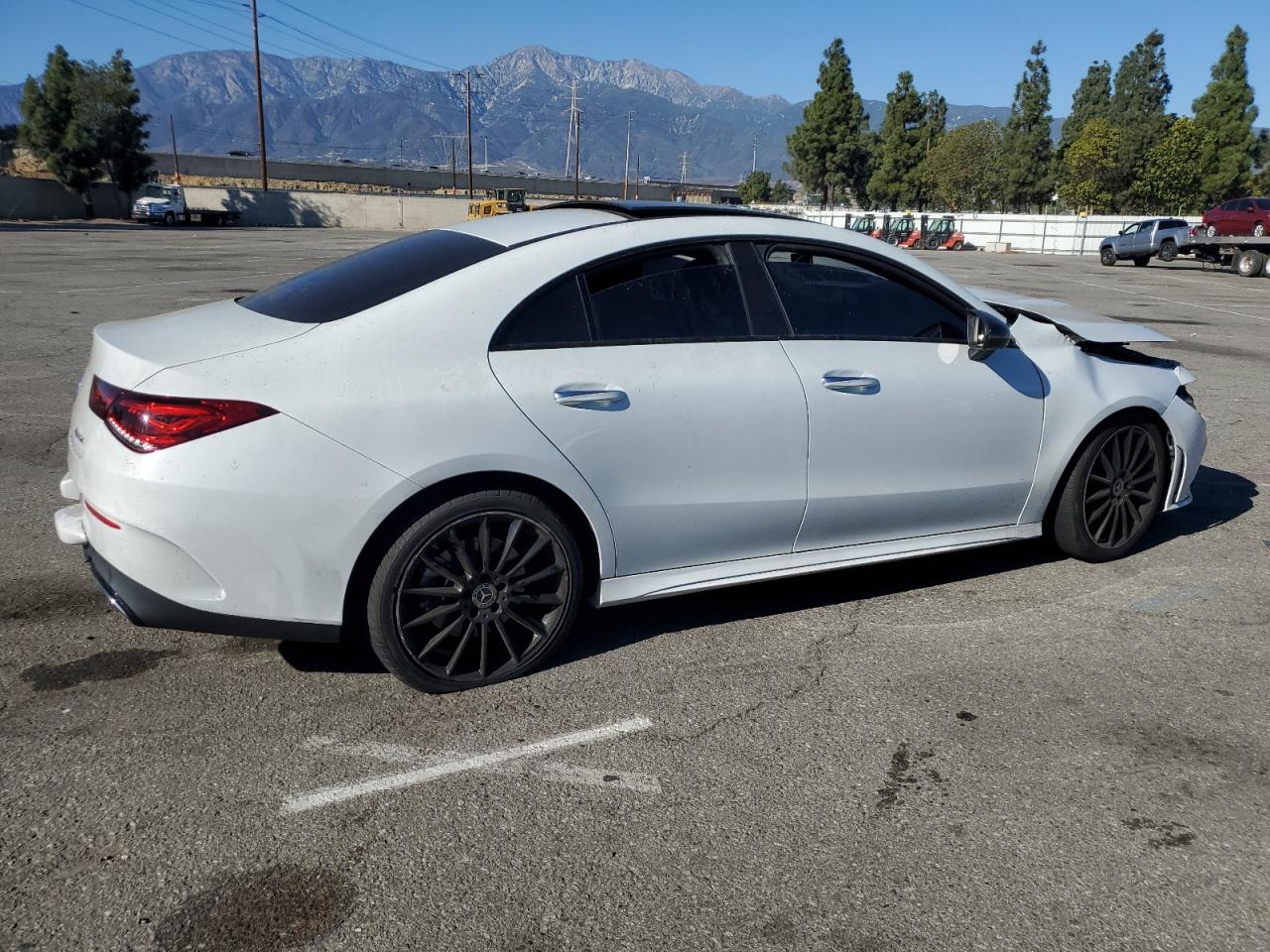 2023 MERCEDES-BENZ CLA 250 4MATIC photo 3