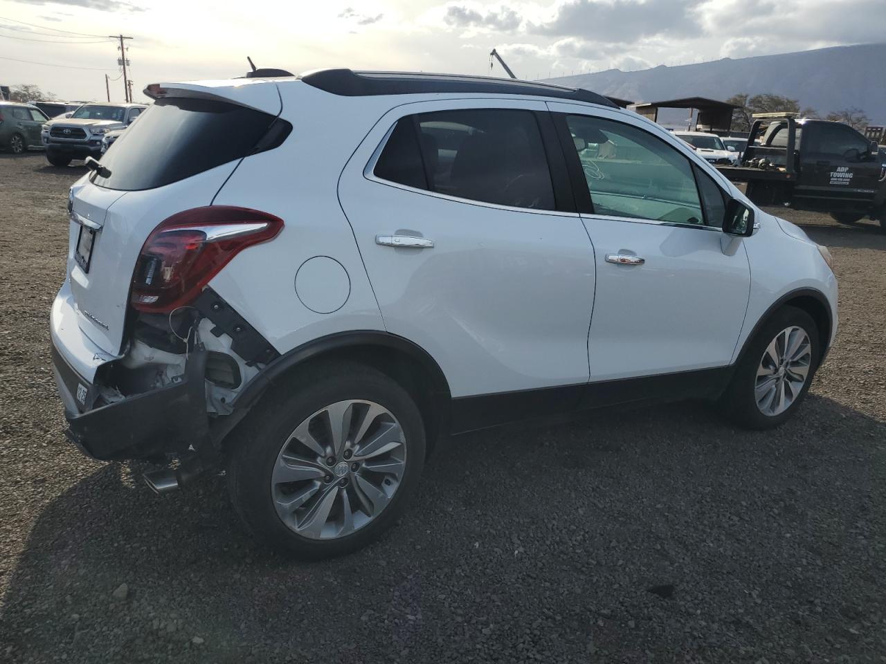 2017 BUICK ENCORE photo 5