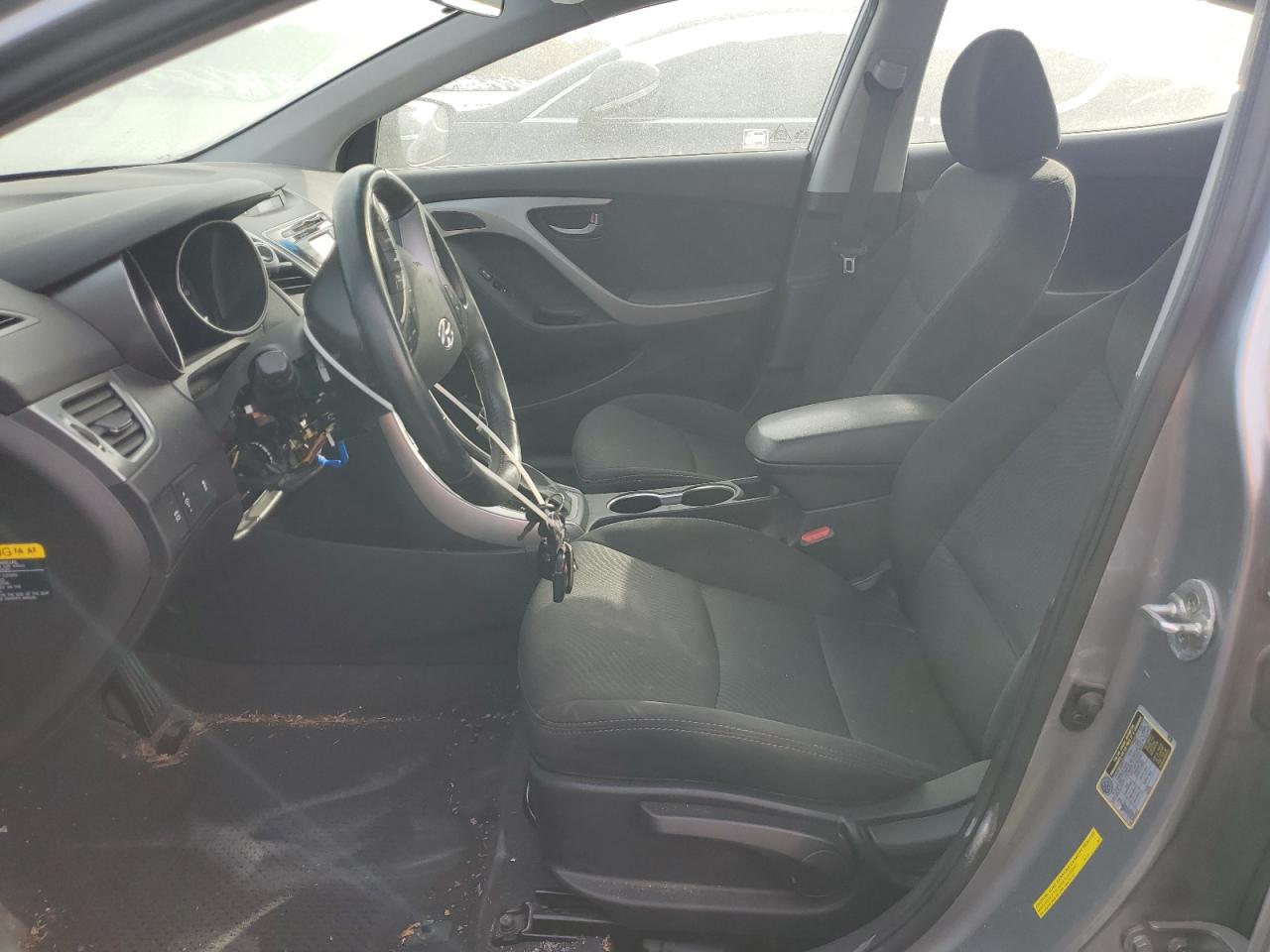 2015 HYUNDAI ELANTRA SE photo 19