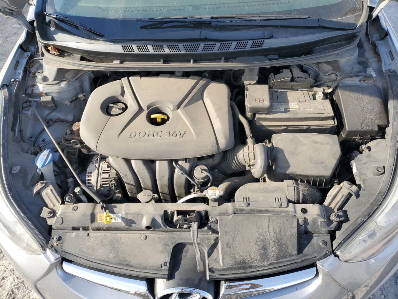 2015 HYUNDAI ELANTRA SE photo 31