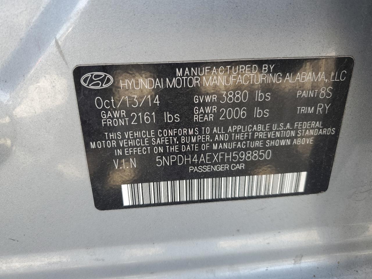 2015 HYUNDAI ELANTRA SE photo 34
