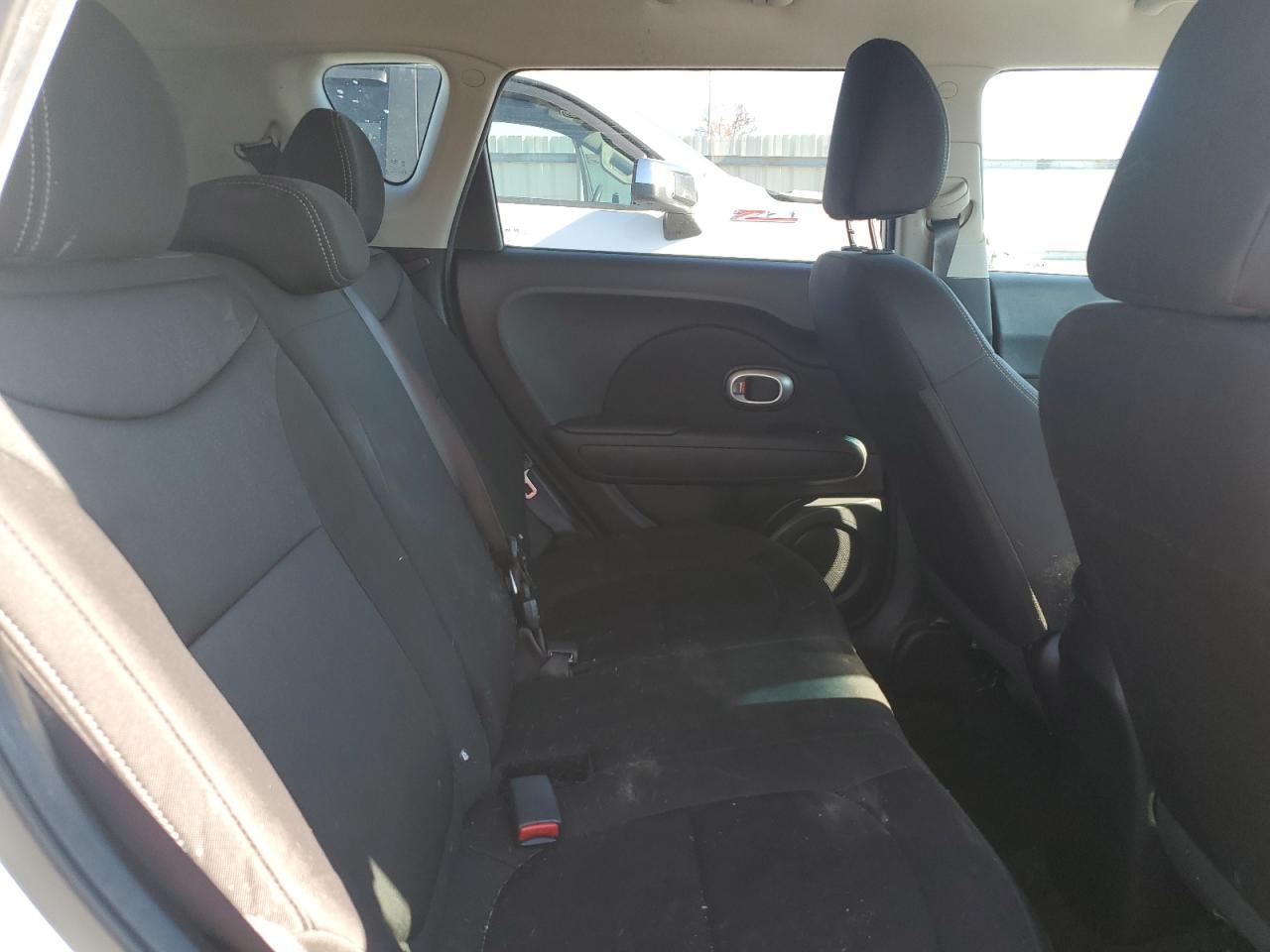 2016 KIA SOUL photo 31